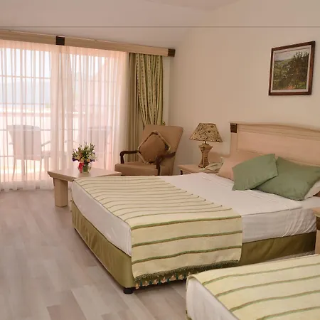 Grand Yazici Club Turban Termal מלון 4*