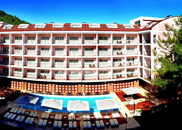 Hotel Grand Yazici Club Turban Termal 4*